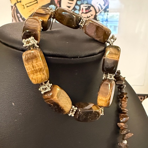 Genuine Tiger's Eye Gemstone Beaded Chip Nugget Necklace & Bracelet Set - Picture 3 of 4